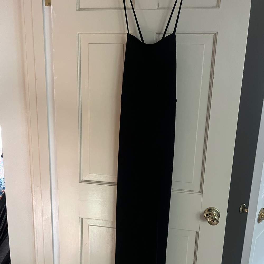 Elegant Black Maxi Dress